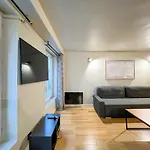 Urbanflat 89 - 3 Bedrooms Parisian *