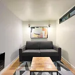 Urbanflat 89 - 3 Bedrooms Parisian * Paris
