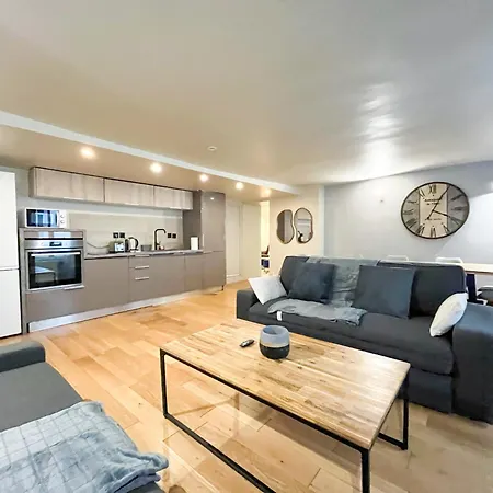Urbanflat 89 - 3 Bedrooms Parisian *