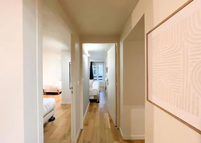 Urbanflat 89 - 3 Bedrooms Parisian Paryż